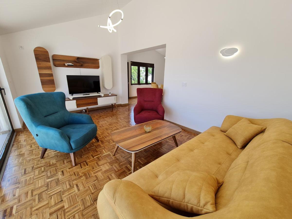 Luxury Penthouse With Panoramic View Apartment Ulcinj Bagian luar foto